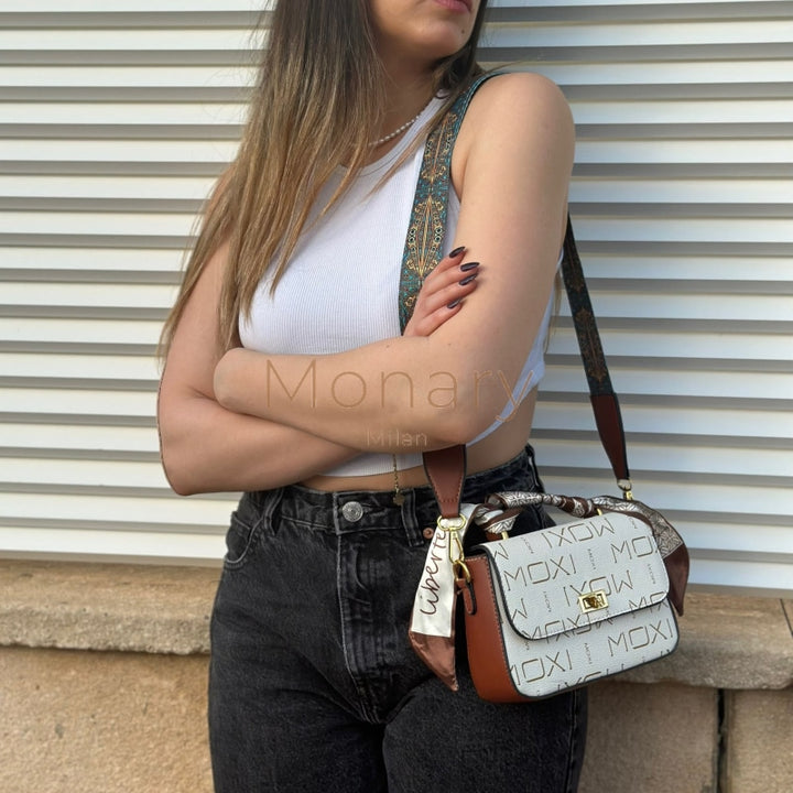 ״ליה״ - קלאץ’ צד בהיר - Monary Milan