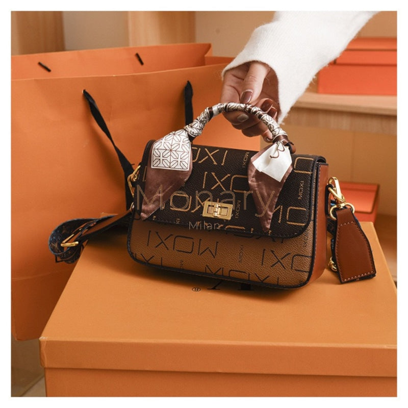 ״ליה״ - קלאץ’ צד כהה - Monary Milan