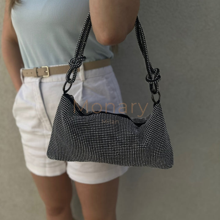 ״קייסי״ - תיק יד שחור - Monary Milan