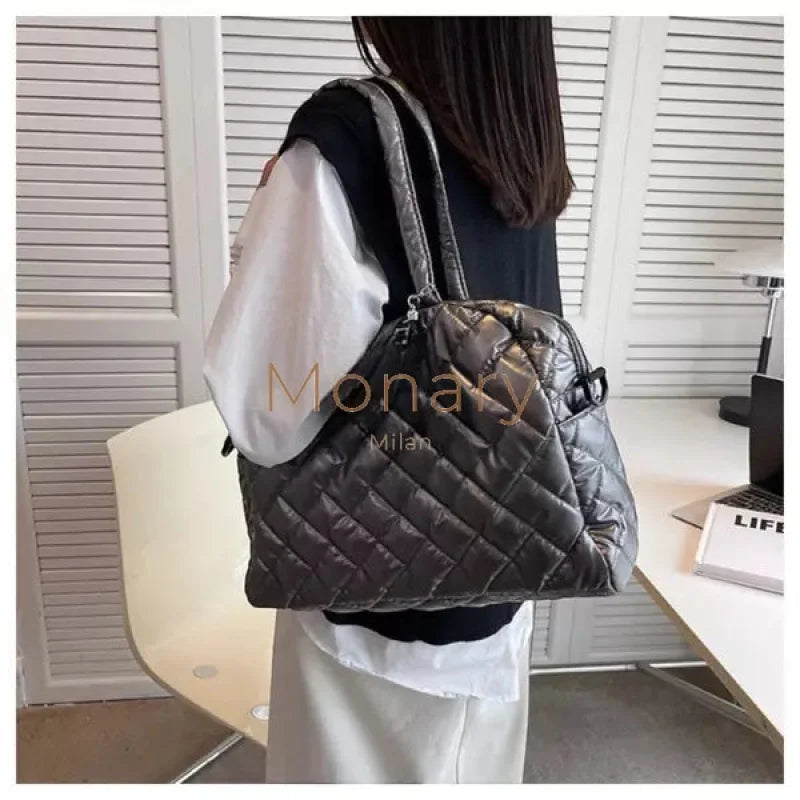 סלינה - תיק צד כסוף - Monary Milan