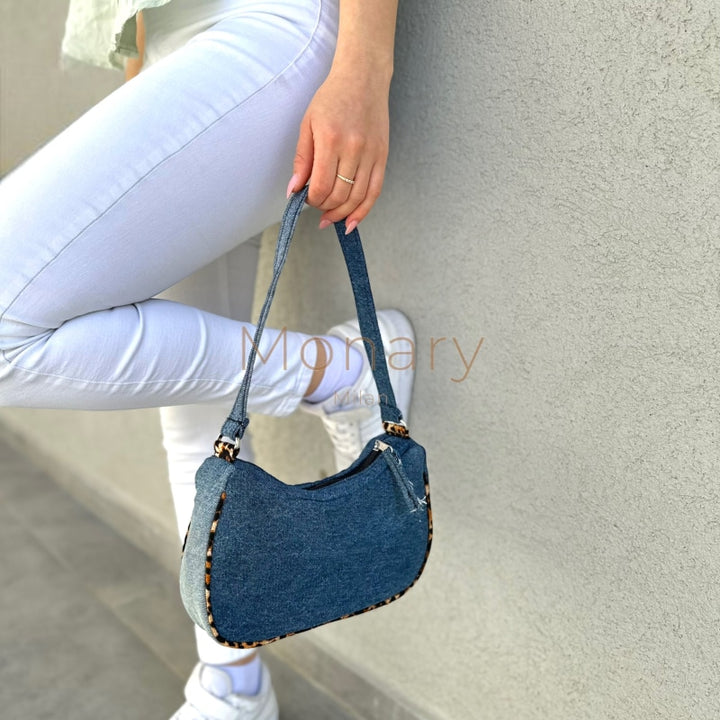 ⁨⁨תיק גינס כחול בגימור מנומר⁩⁩ - תיק Monary Milan