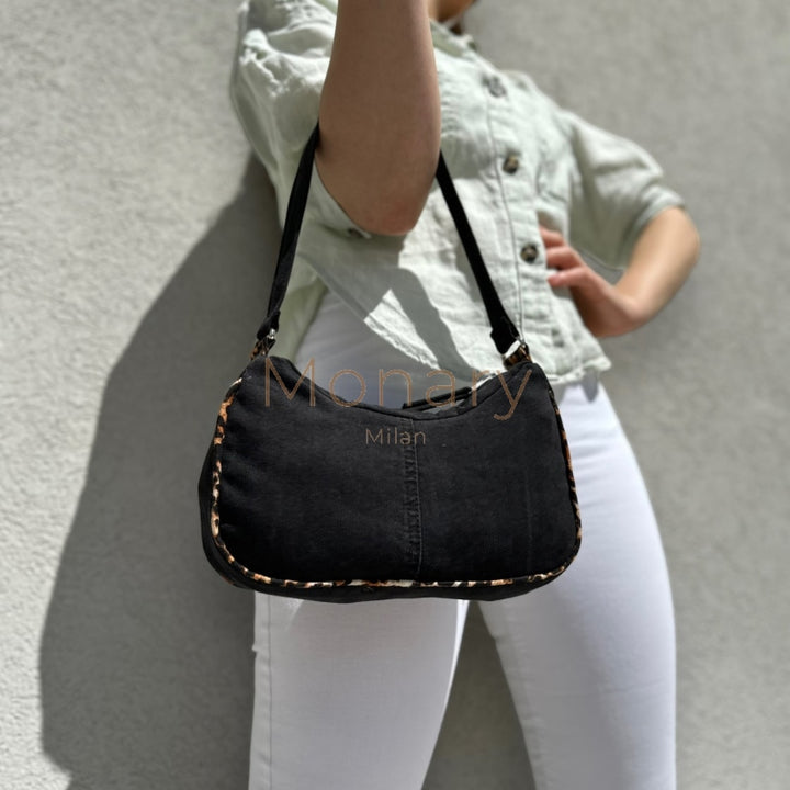 ⁨תיק גינס שחור בגימור מנומר⁩ - תיק Monary Milan